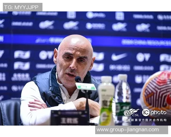 穆斯卡特反思球队表现强调把握机会的提升空间与改进方向 穆斯卡特反思球队表现强调把握机会的提升空间与改进方向