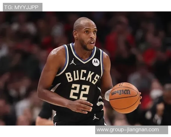 克尼佩尔赞米德尔顿为篮球偶像与人生榜样的深情告白 克尼佩尔赞米德尔顿为篮球偶像与人生榜样的深情告白